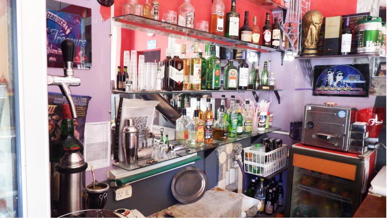 Hostel De Pichincha Gualeguaychú Zewnętrze zdjęcie