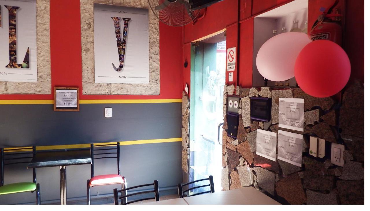 Hostel De Pichincha Gualeguaychú Zewnętrze zdjęcie