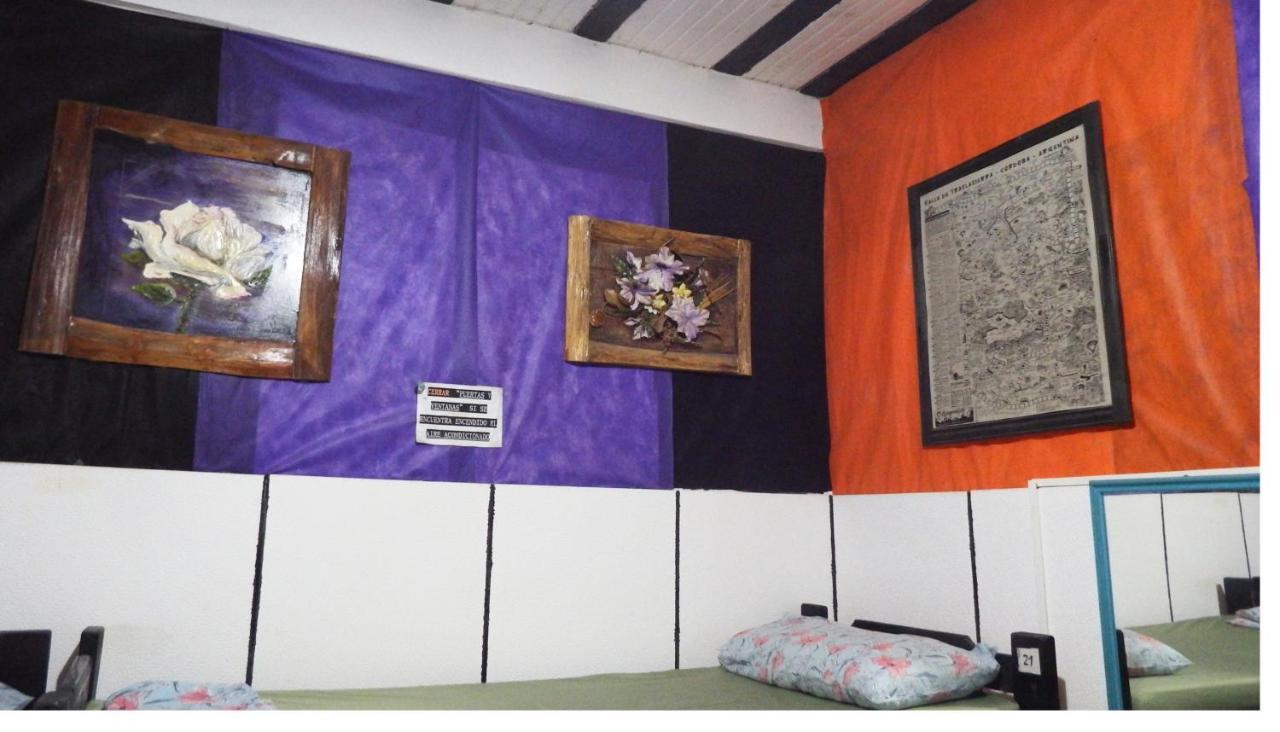 Hostel De Pichincha Gualeguaychú Zewnętrze zdjęcie