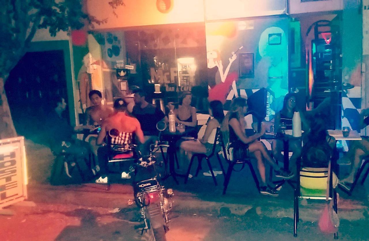 Hostel De Pichincha Gualeguaychú Zewnętrze zdjęcie